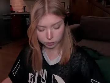 Away vanillalivitski on Chaturbate