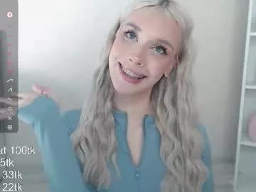 Freechat vickyfuckingdoll on Chaturbate