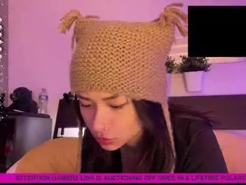 Freechat vietwhhore on Chaturbate