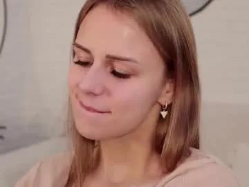 Freechat wendy__doll on Chaturbate