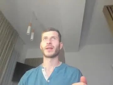 Freechat whisperoflust on Chaturbate