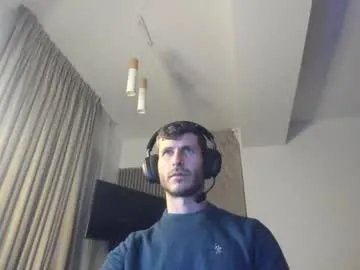 Freechat whisperoflust on Chaturbate