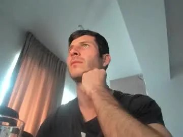 Freechat whisperoflust on Chaturbate