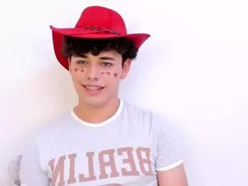 Freechat xhans17 on Chaturbate