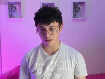 Freechat xhans17 on Chaturbate