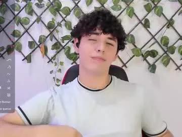 Freechat xhans17 on Chaturbate