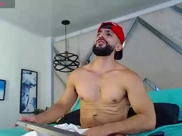 yiyo10_ on Chaturbate 