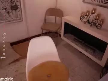 Group your_dreaamgirlx on Chaturbate