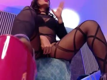 Freechat yourcutemolly on Chaturbate