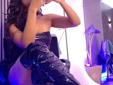 Freechat yourcutemolly on Chaturbate