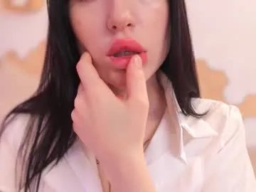 Freechat yourstarnmoon on Chaturbate