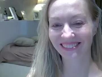 zarinaswift on Chaturbate