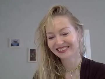 zarinaswift on Chaturbate