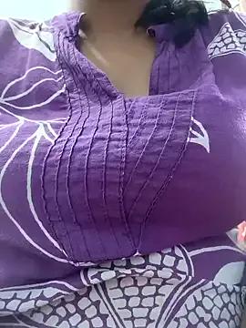 Anamika_24 on StripChat 