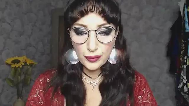 Aziza1 on StripChat 