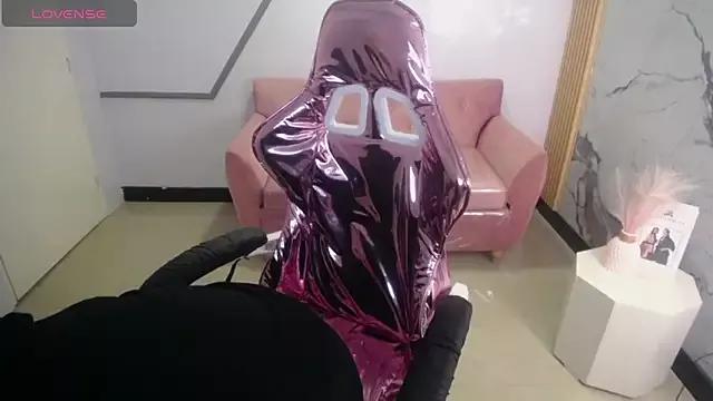 bellatrix_ch on StripChat 