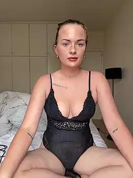 ElenaRebelle — Pussy Pop 