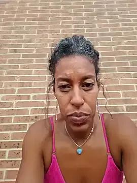 Goldenlace — Freechat on StripChat