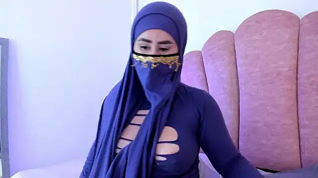 halabi_saha on StripChat 