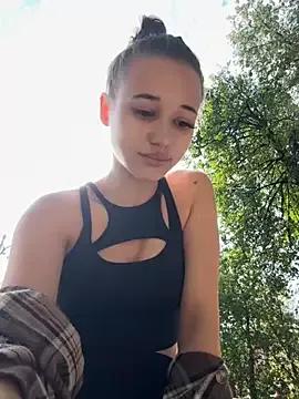 Juice_Bunny — Freechat on StripChat