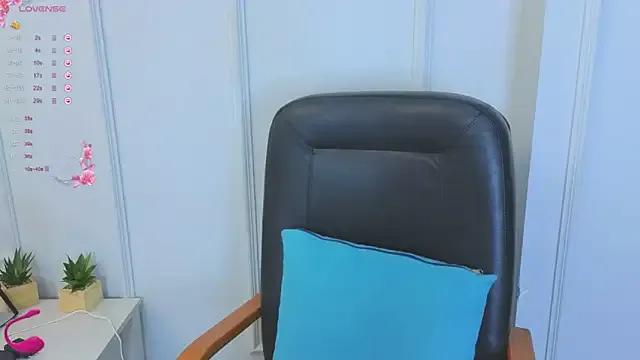 Kuro_Ren — Freechat on StripChat
