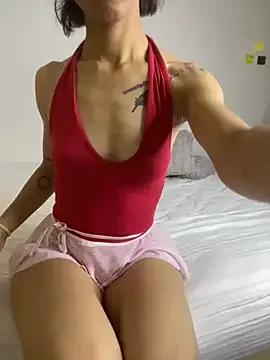 Layla_ly — Face in show 