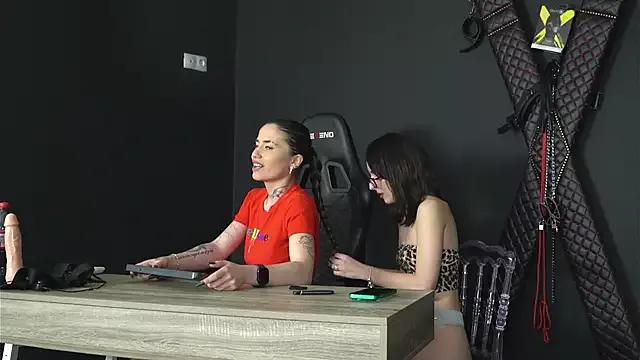 Lillith_Moore on StripChat 