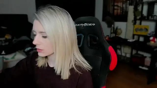 Lisaonthemoon — Last tipper gets 5 Videos