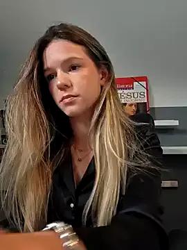 lucie_mehott — SOUTIF OFF +  3 