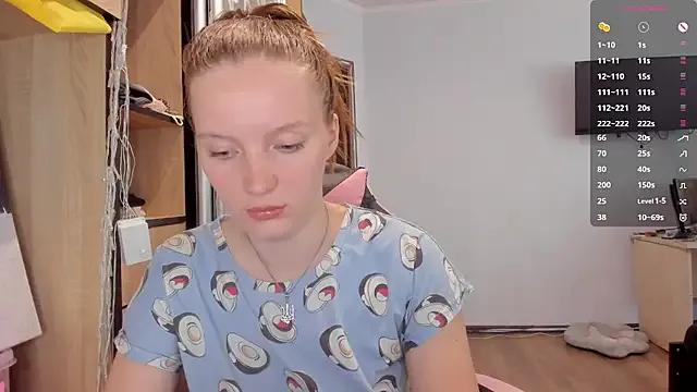 Mary_Blu — topless blowjob