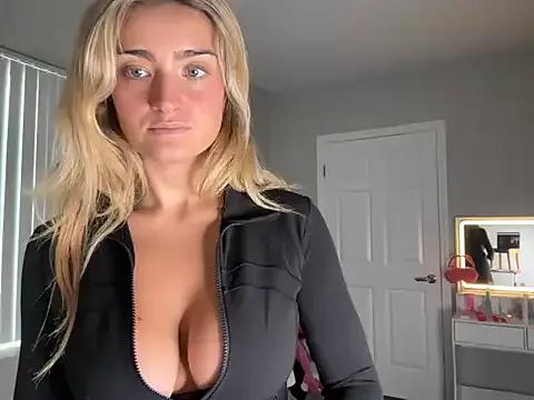 meggsworld — lotion ass and massage hole