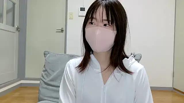 Miku-ooo — Freechat on StripChat