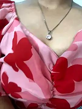 miss_moonikaa — Threesome fuck ass and pussy