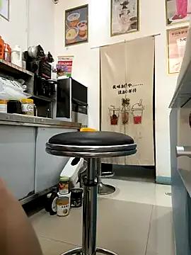 penquan-520 — Fully naked