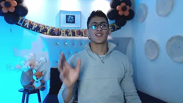 SalvadorFit — Hello Sal ! 