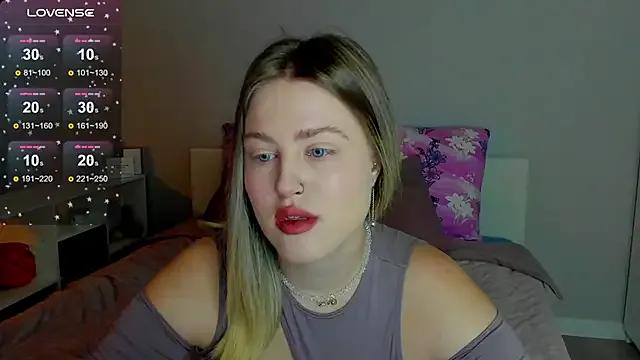 Sassy_Talkin_ on StripChat 