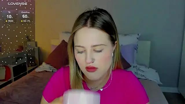 Sassy_Talkin_ on StripChat 