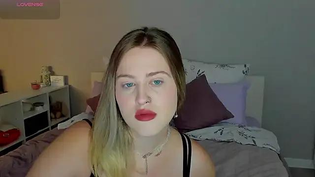 Sassy_Talkin_ on StripChat 