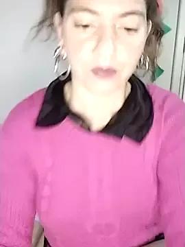 sweetbabyass on StripChat 