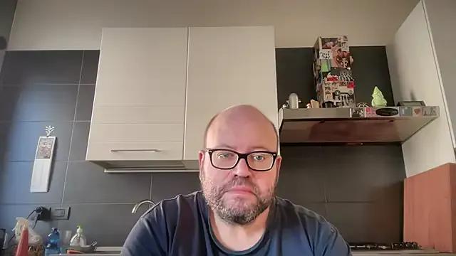 theitalianbear — CUM AT GOAL OR IN PVT SHOW