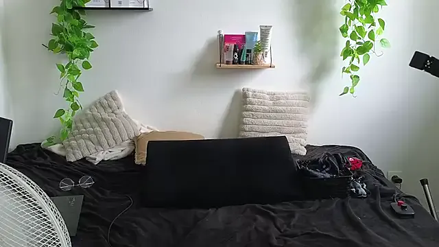 Moxxxie — lush in pussy + Control 5 min